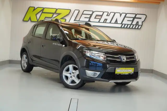 Dacia Sandero view 3