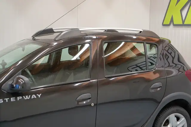 Dacia Sandero view 10