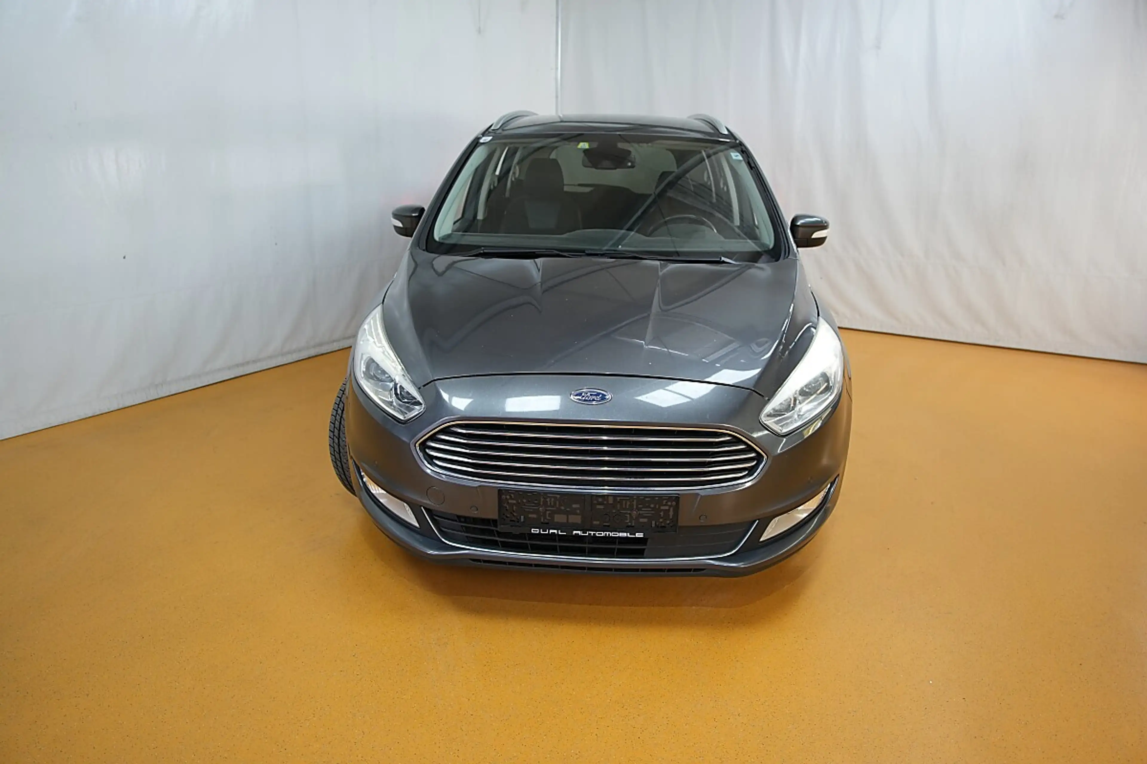 Ford Galaxy 2,0 TDCi AWD Titanium Start/Stop Powershift — photo 8