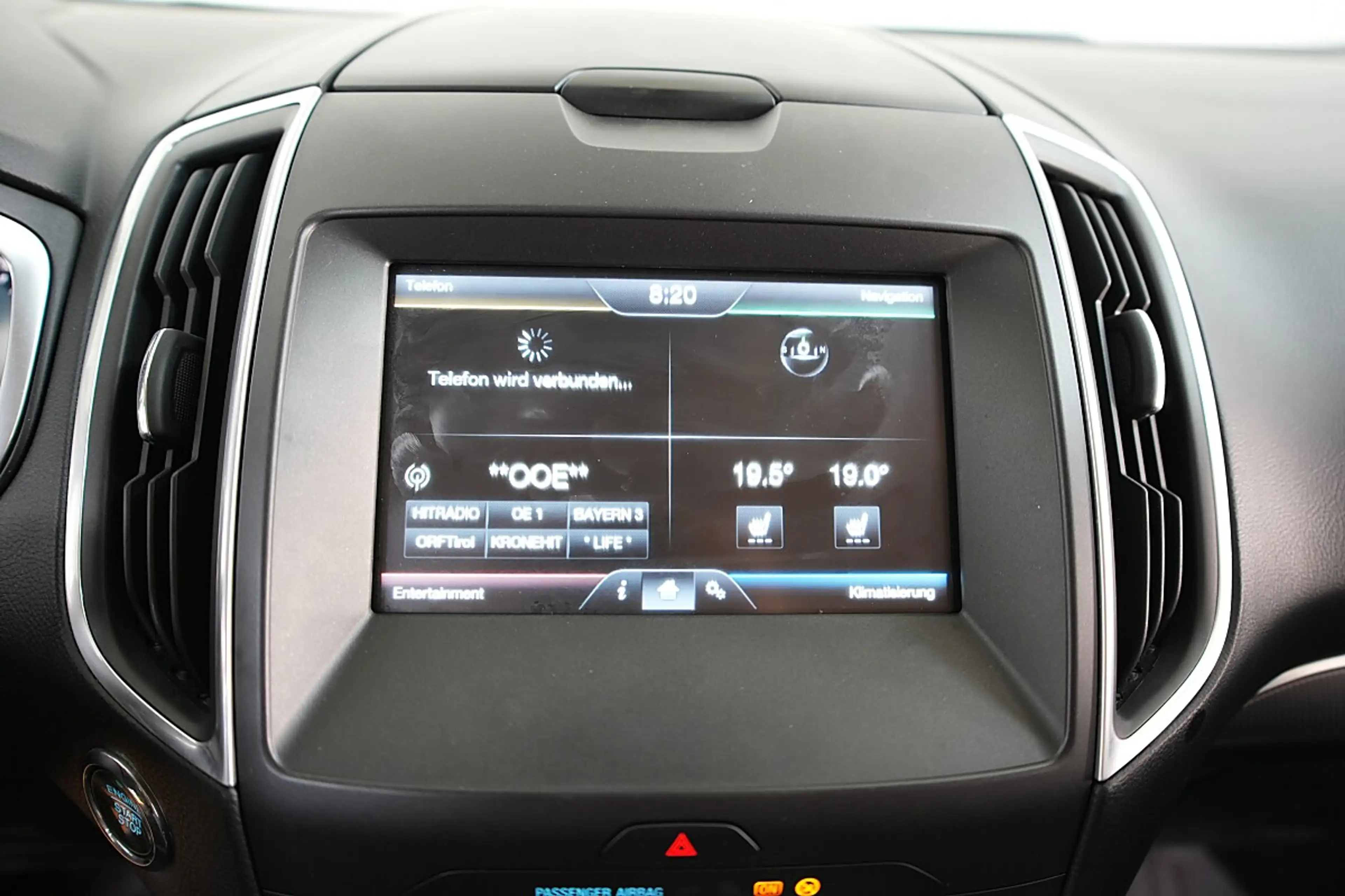 Ford Galaxy 2,0 TDCi AWD Titanium Start/Stop Powershift — photo 17