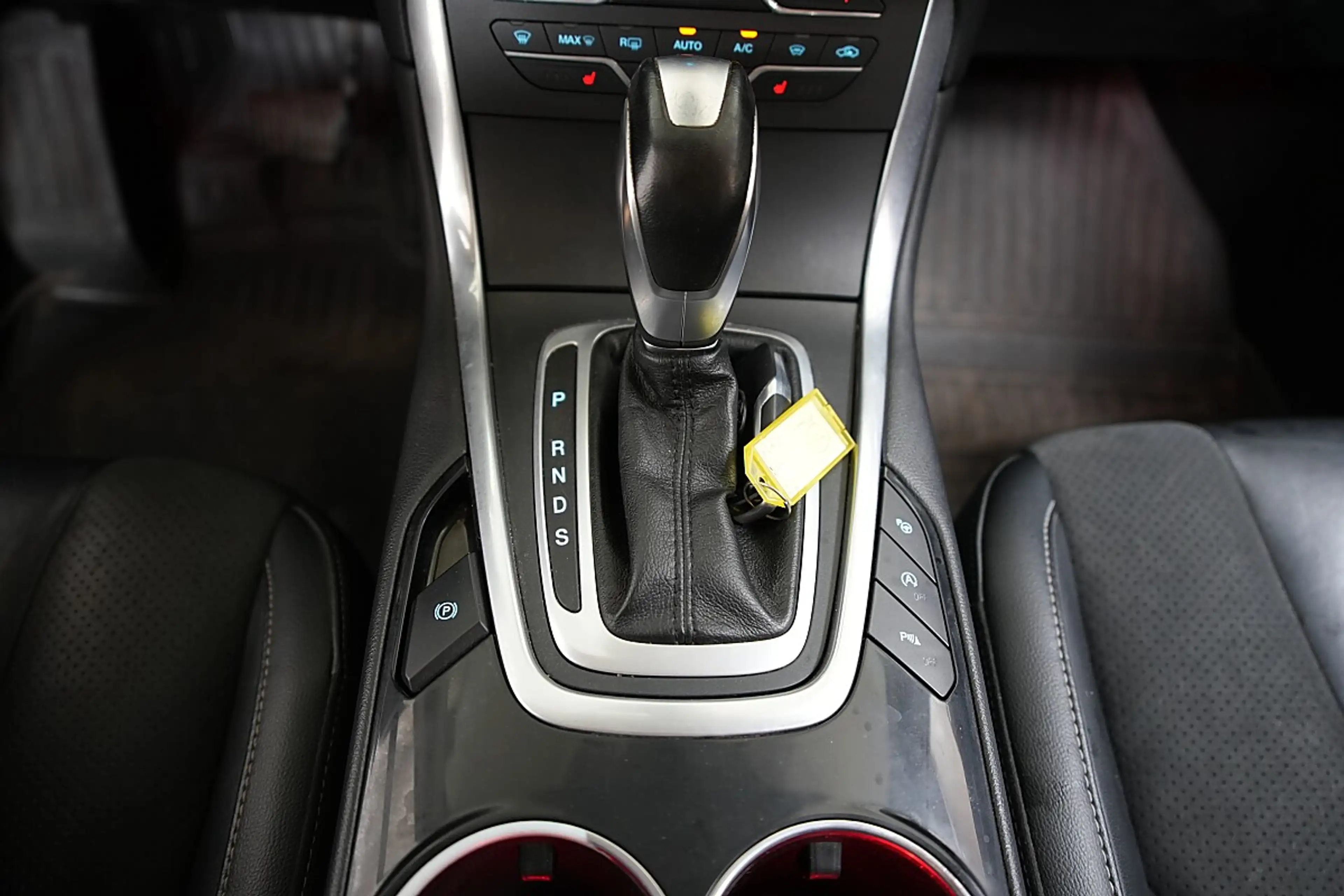 Ford Galaxy 2,0 TDCi AWD Titanium Start/Stop Powershift — photo 15
