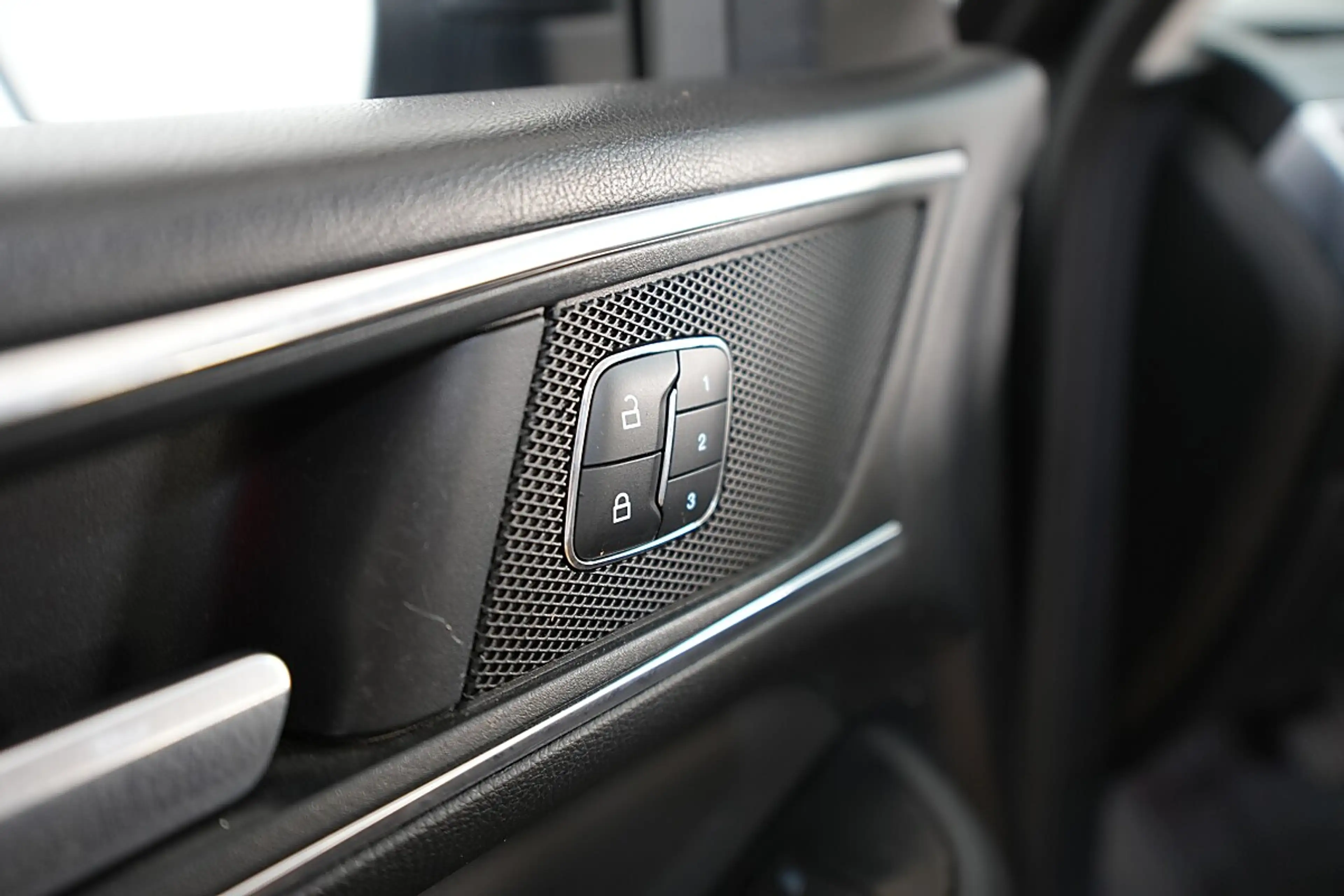 Ford Galaxy 2,0 TDCi AWD Titanium Start/Stop Powershift — photo 23