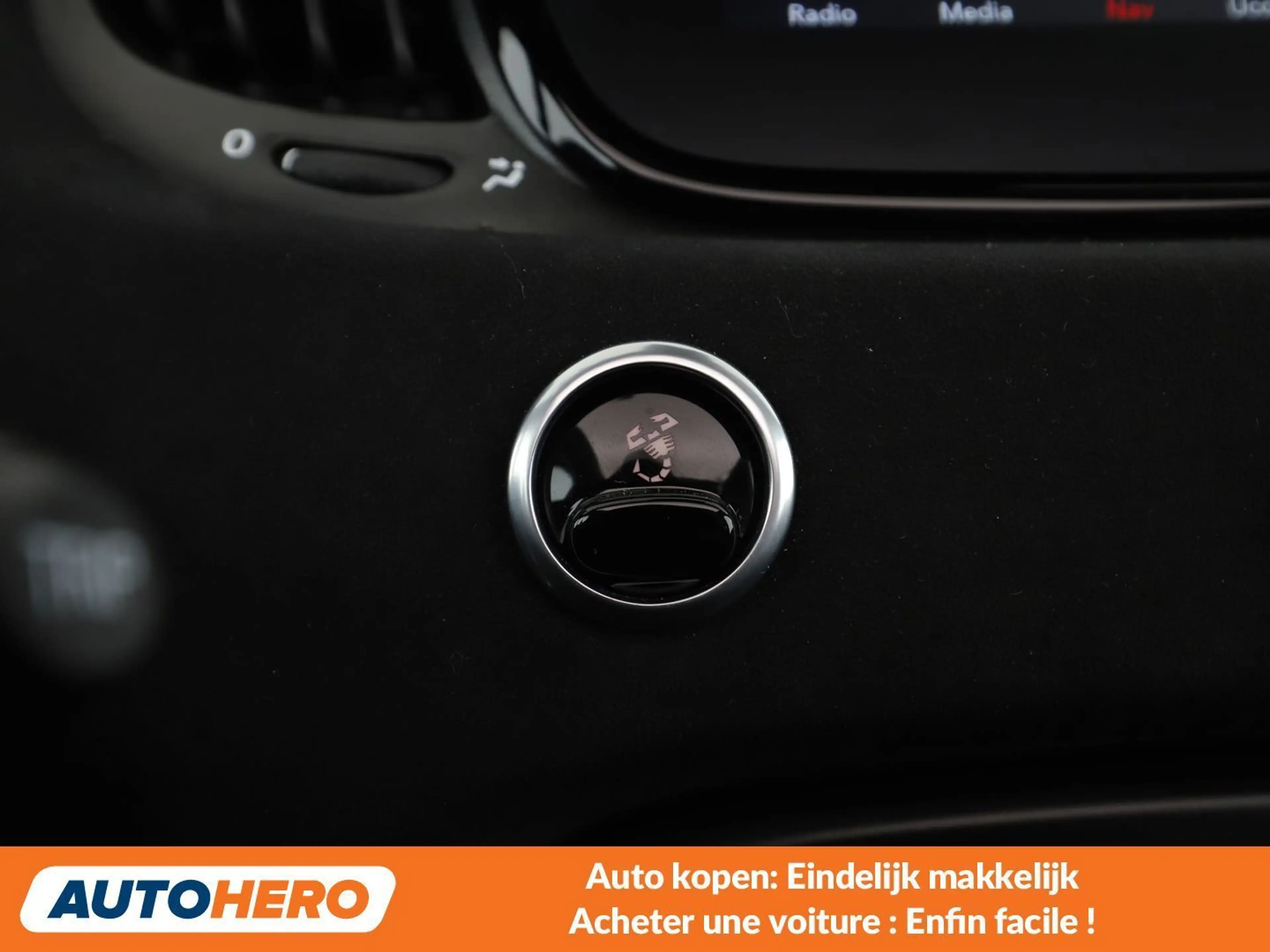 Abarth 695C 1.4 Turbo — photo 9