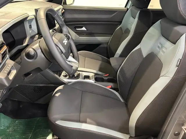 Dacia Bigster view 9