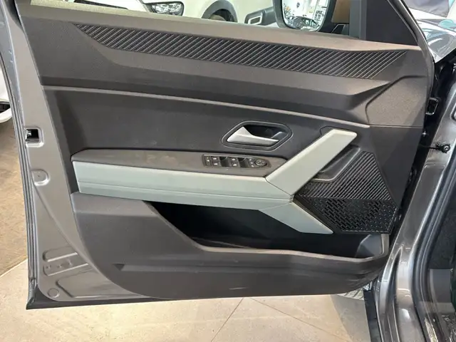 Dacia Bigster view 16