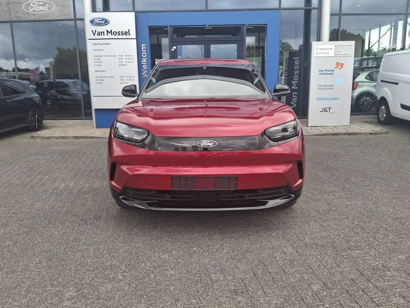 Ford Capri Style Standard Range RWD 52 kWh | 170PK | 381 KM W Rood - 2