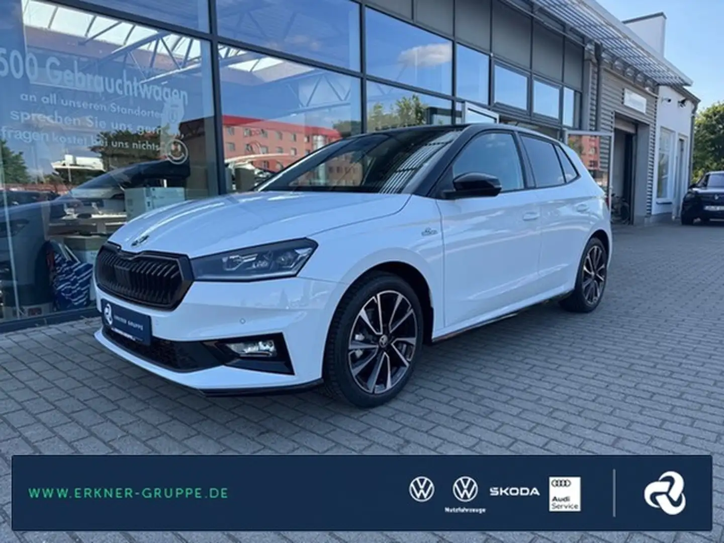 Skoda Fabia 1.0l TSI Monte Carlo +RFK+PDC+SHZ+LED+PANO+ Weiß - 1