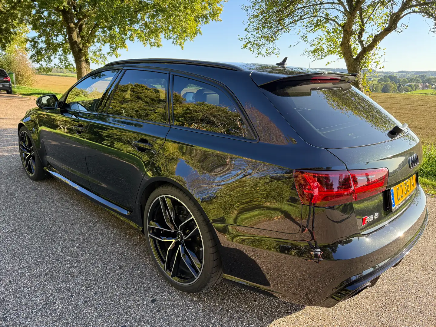 Audi RS6 RS6 Avant Noir - 2