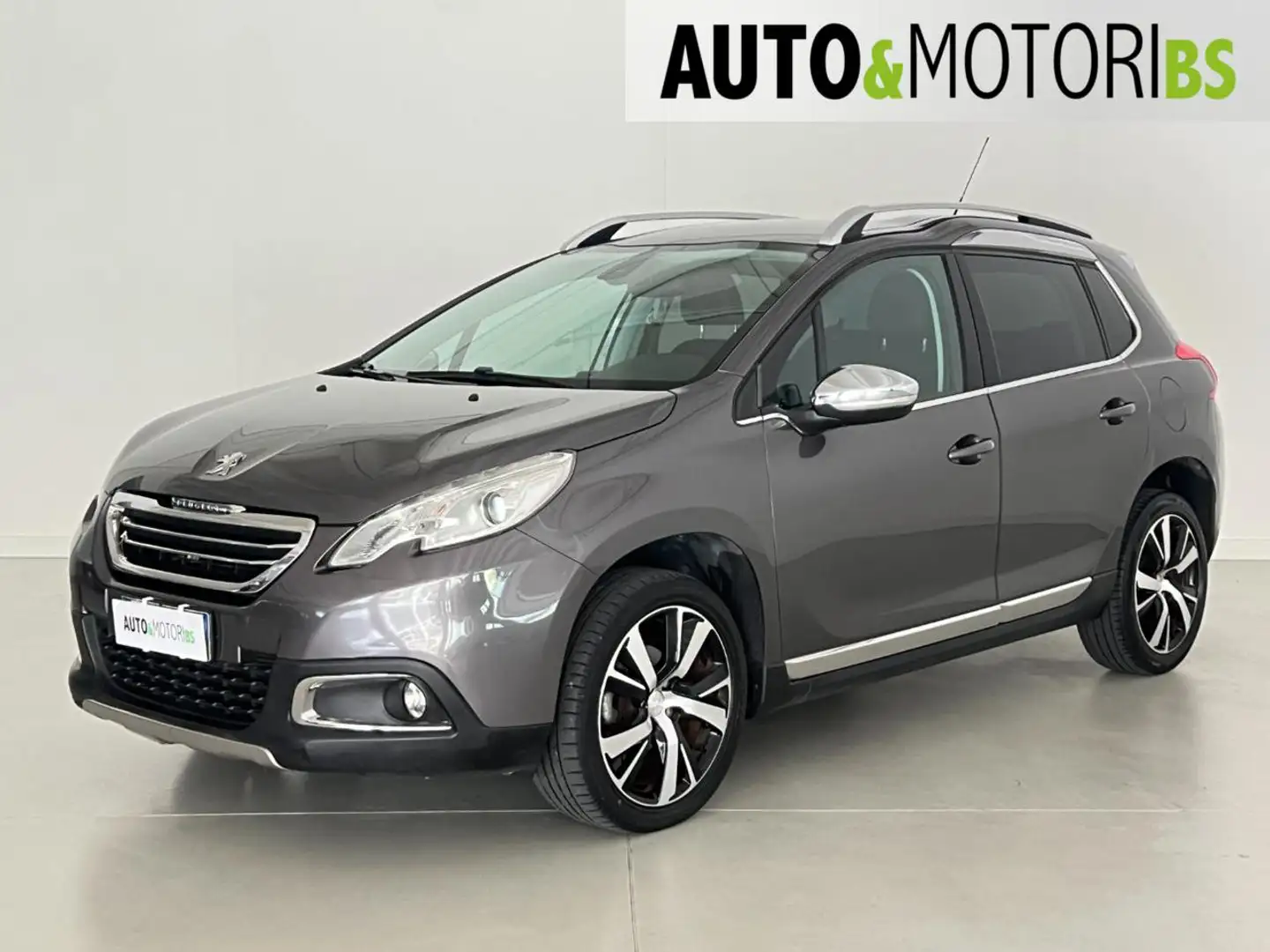 Peugeot 2008 1° serie 1.6 e-HDi 92 CV Stop&Start Allure Grigio - 1