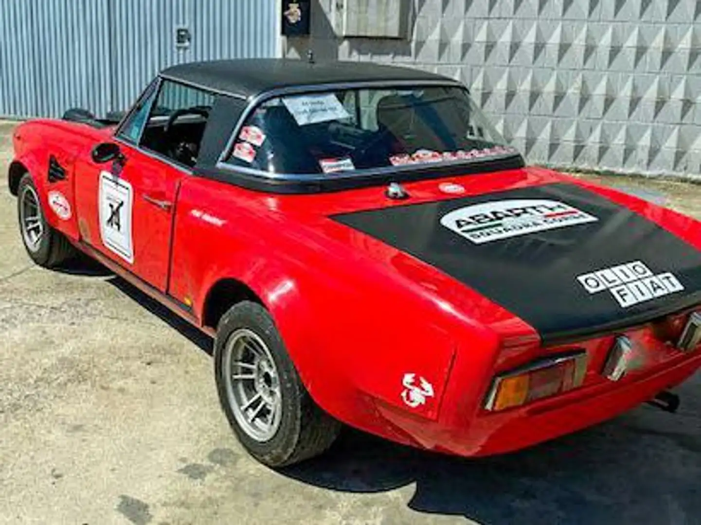 Fiat 124 Spider look Abarth Rosso - 1