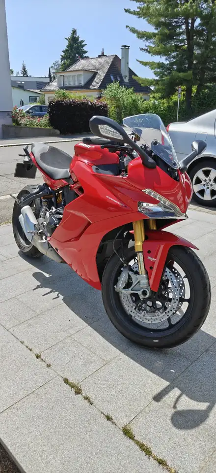 Ducati SuperSport