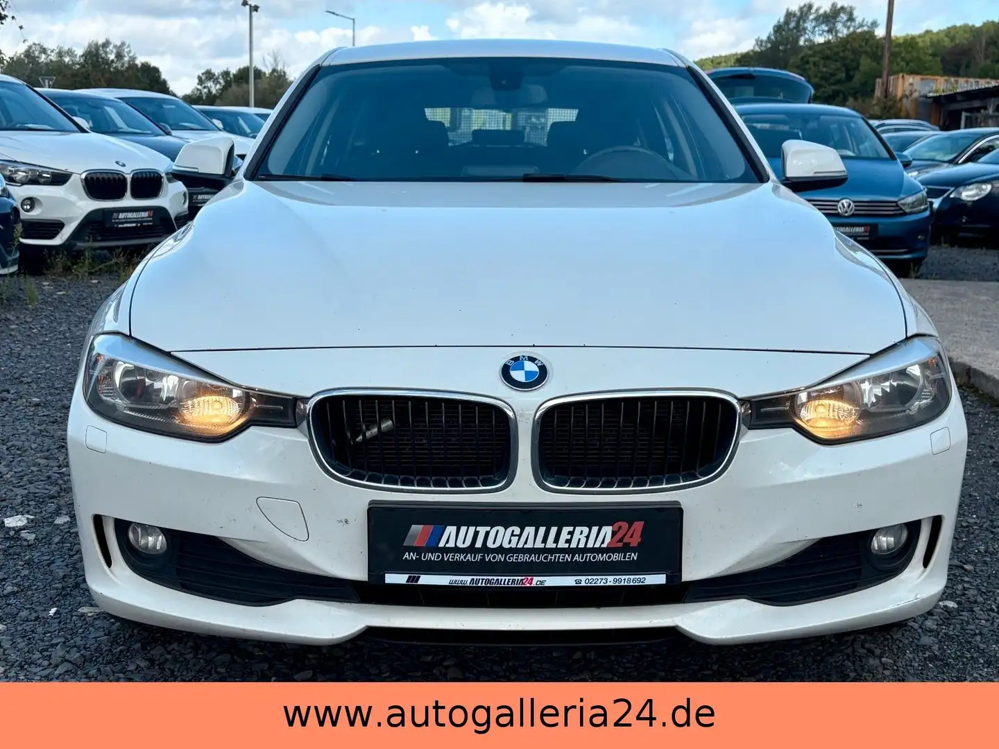 BMW 320 d Tour. Navi PDC 18"LMR 1.HAND Klimaautomatik Blanc - 2