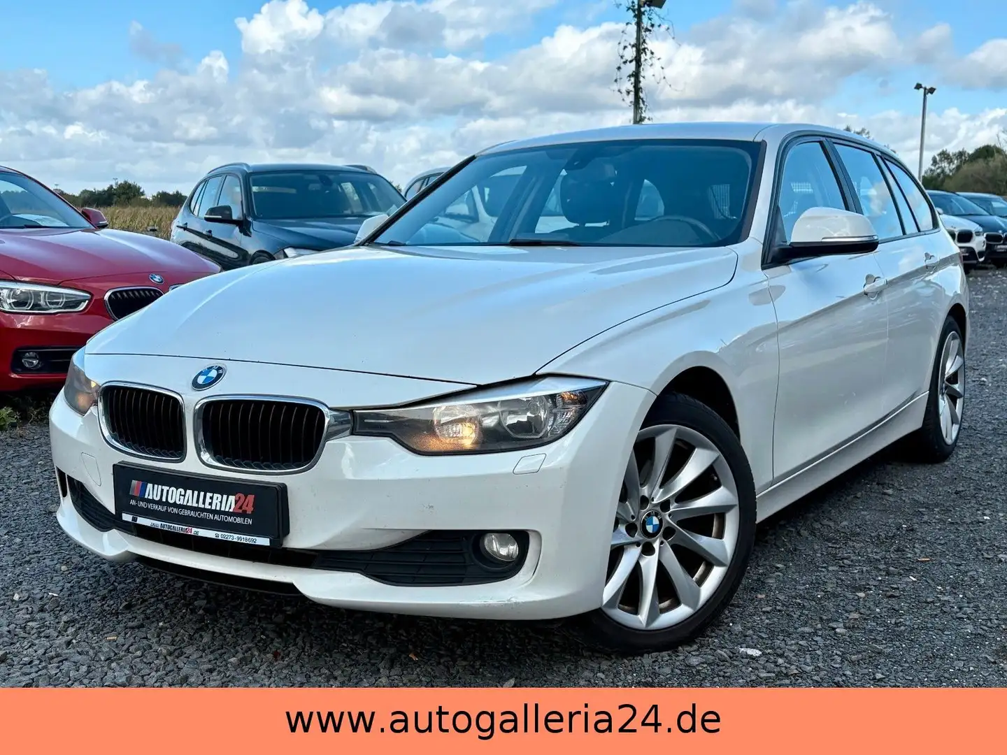 BMW 320 d Tour. Navi PDC 18"LMR 1.HAND Klimaautomatik Blanc - 1