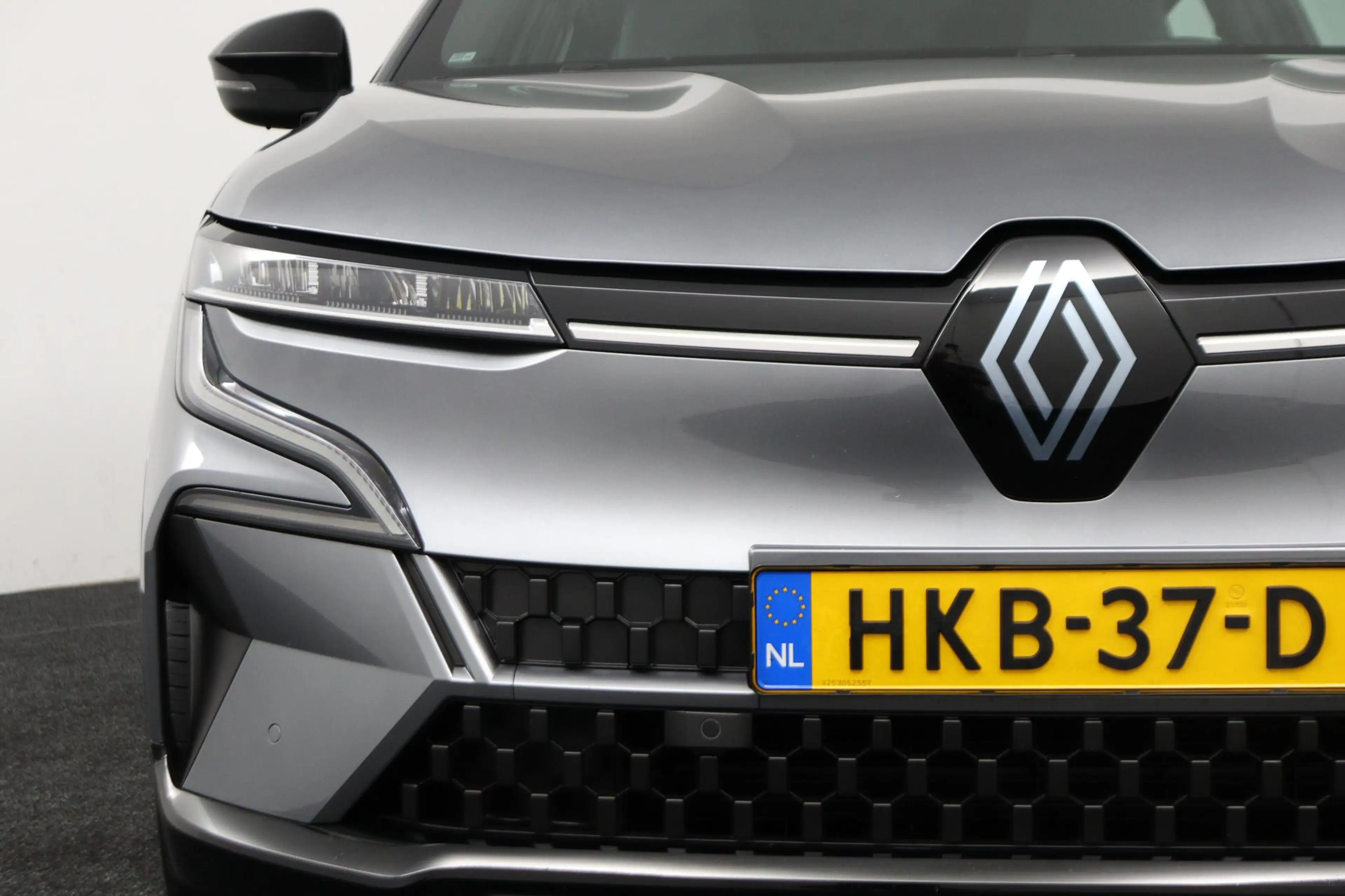 Renault Megane E-Tech evolution 130 pk comfort range | Warmtepomp | Stoe — photo 11