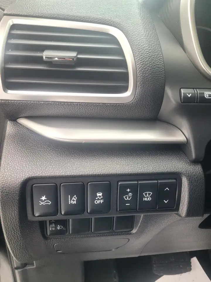 Mitsubishi Eclipse Cross photo Mitsubishi Eclipse Cross