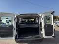 Fiat Doblo 1.3  mjt 16v Easy 95cv my18 Grün - thumbnail 10