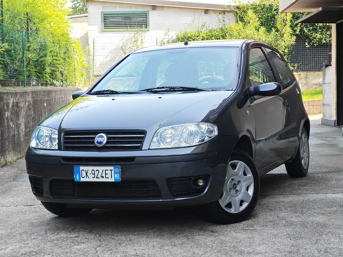 Fiat Punto 1.2 BENZINA 60cv / 41.000km / Uniproprietario Grigio - 2
