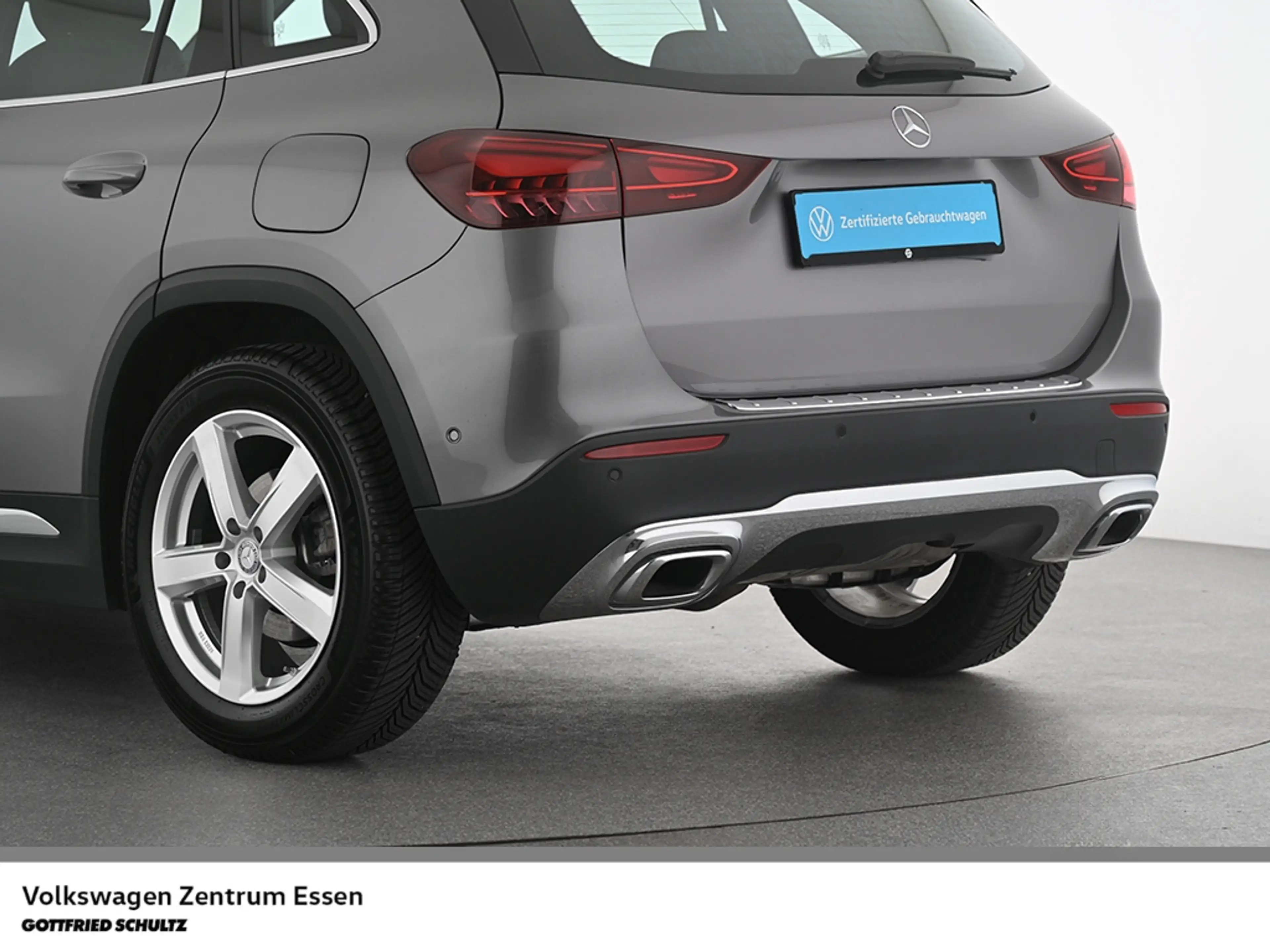 Mercedes-Benz GLA 200 LED Navi AHK R-Kamera Sitzhzg — photo 6