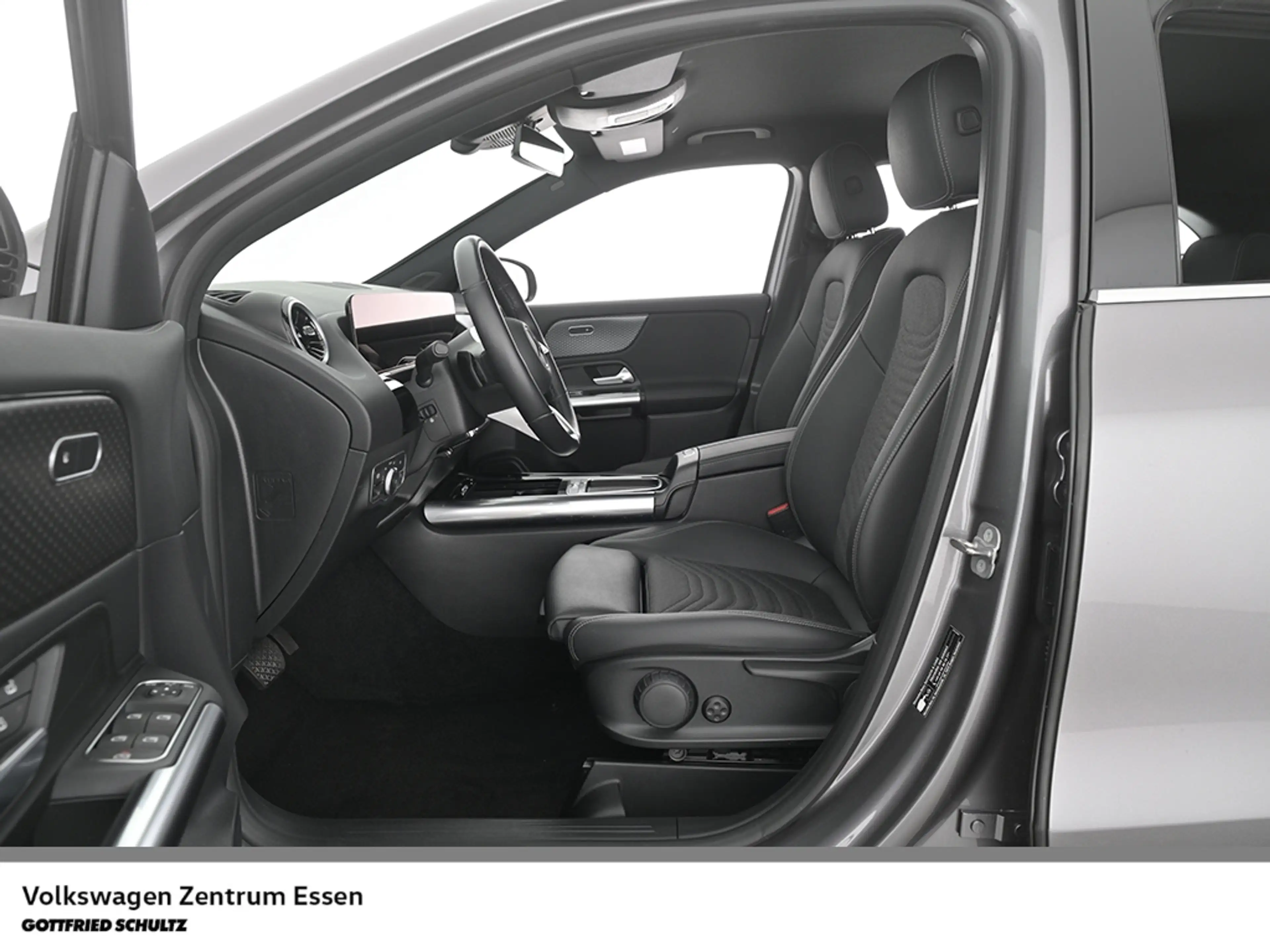 Mercedes-Benz GLA 200 LED Navi AHK R-Kamera Sitzhzg — photo 10