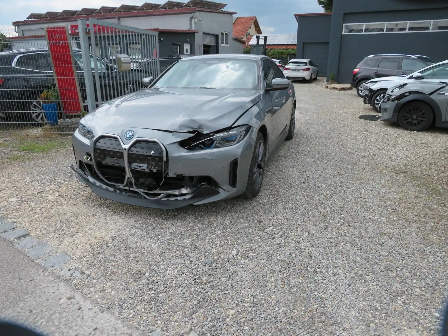 BMW i4 ii4 Gran Coupe 40 eDrive alle Airbag zu Grau - 1