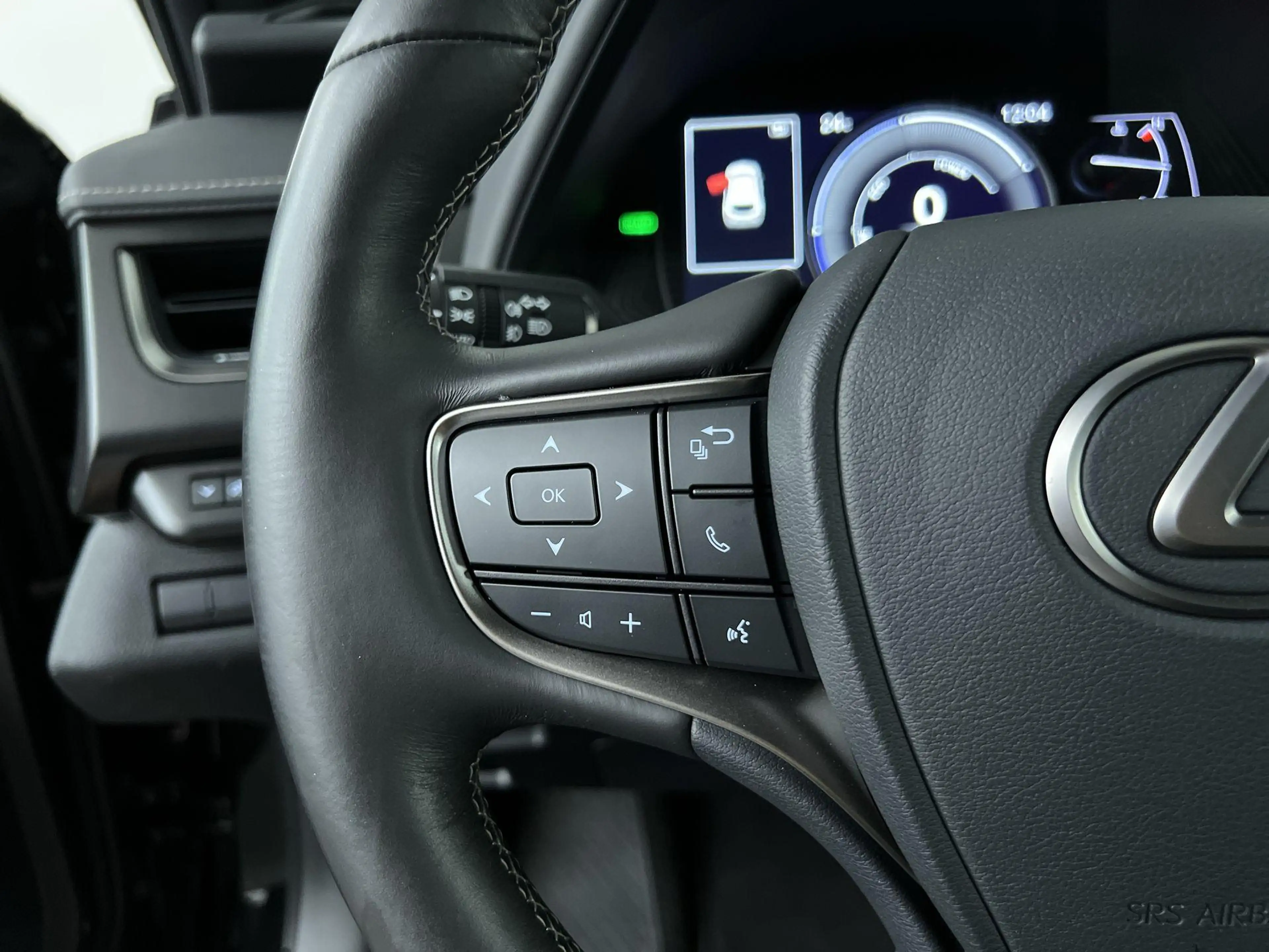 Lexus UX 250h Business Line, All Season banden! — photo 15