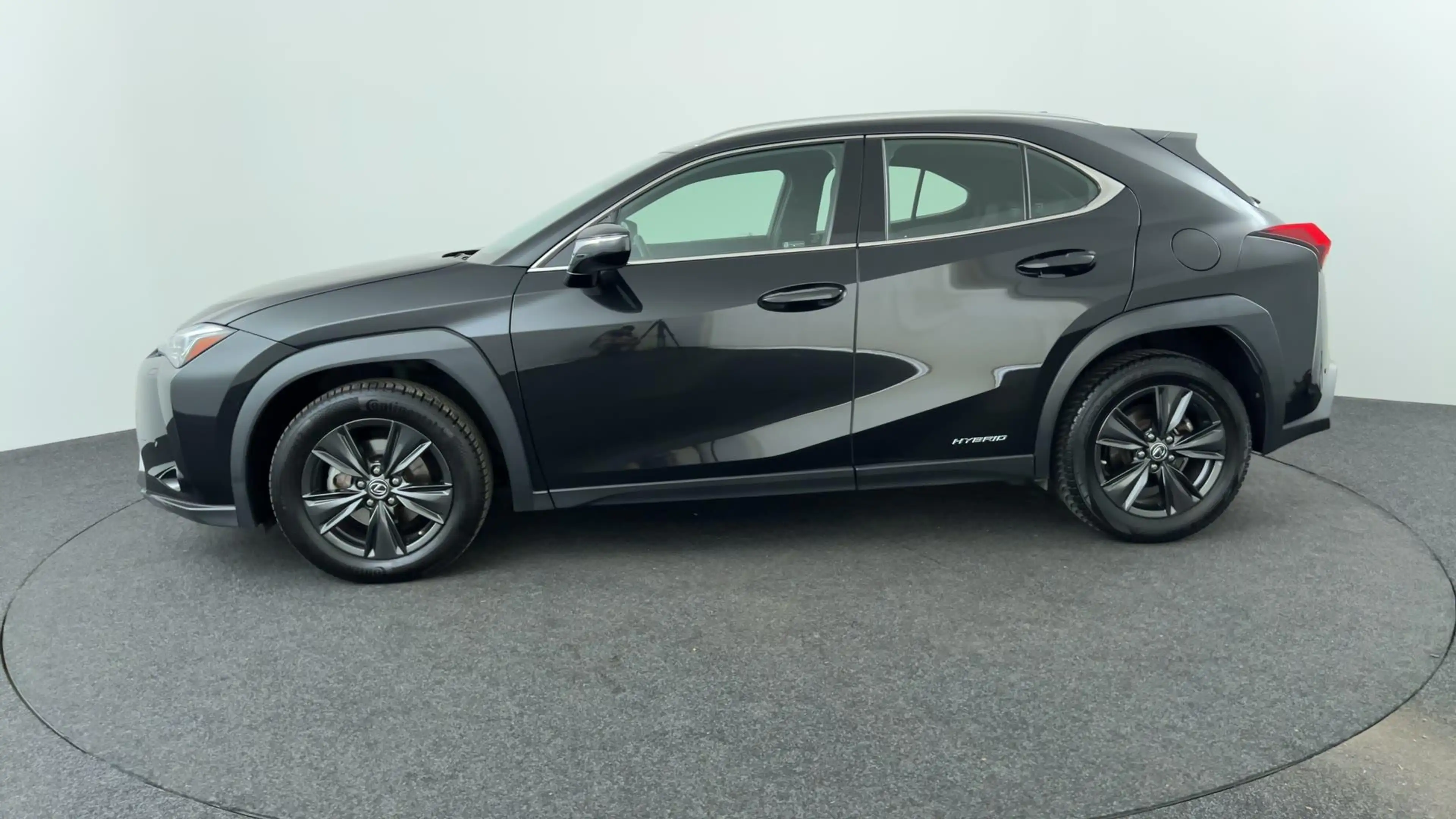 Lexus UX 250h Business Line, All Season banden! — photo 2