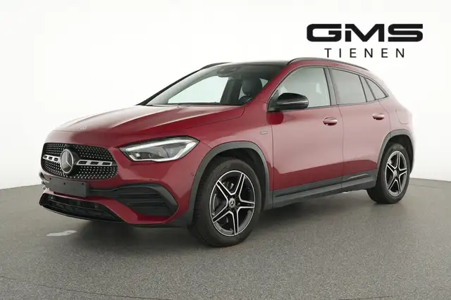 Mercedes-Benz GLA 250 e AMG Line
