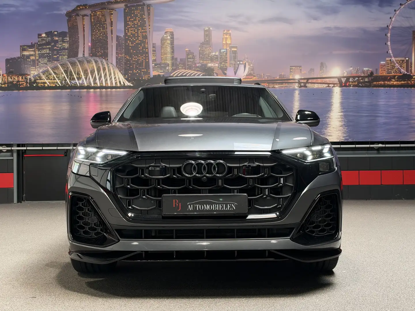 Audi Q8 60 TFSI e quattro Competition 462PK BTW|Trekhaak|M Gris - 2