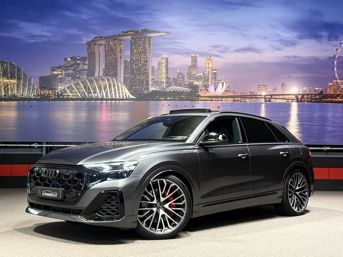 Audi Q8 60 TFSI e quattro Pro Line S Competition BTW|Trekh Gris - 1