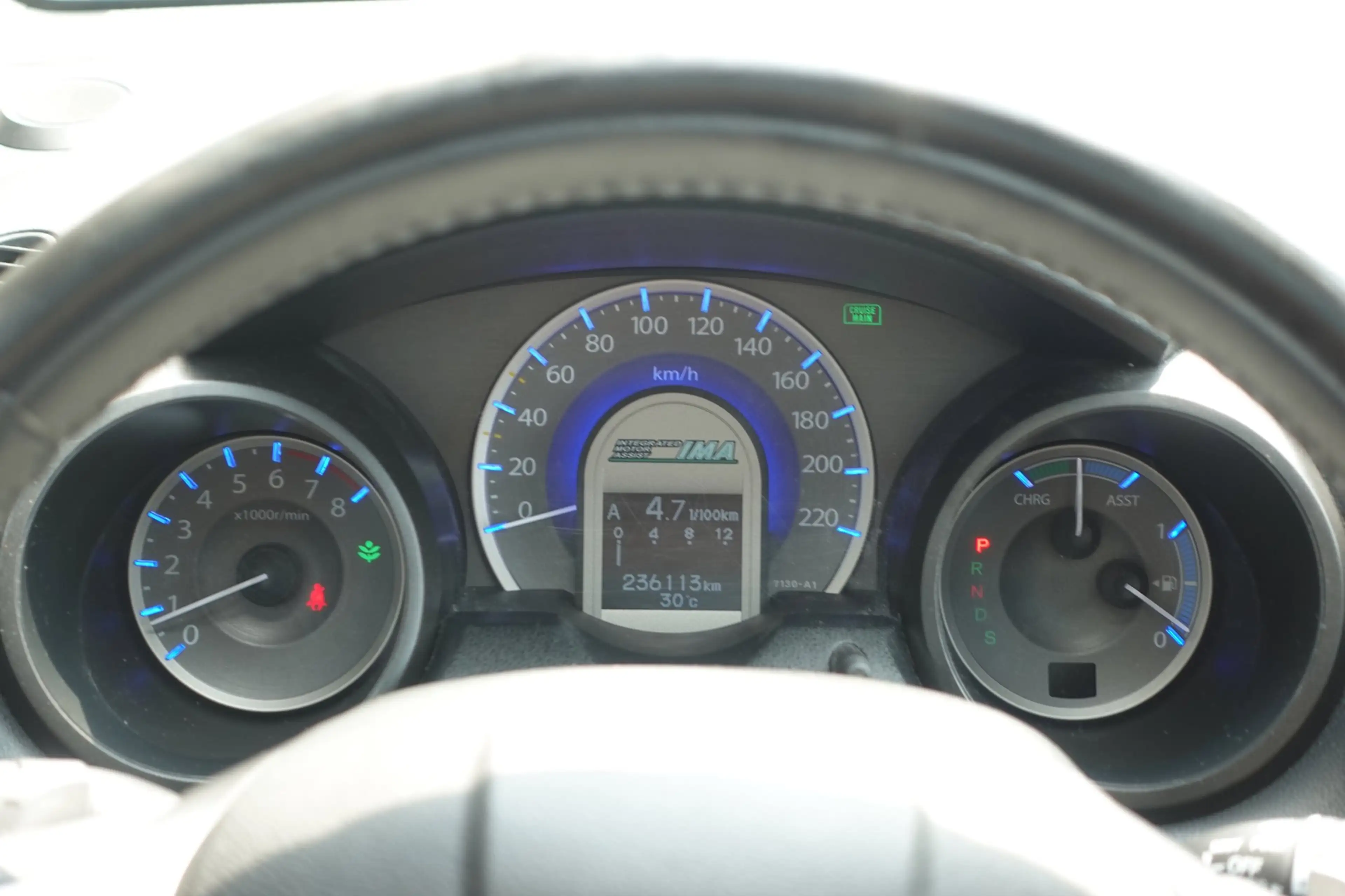 Honda Jazz 1.4 Hybrid Elegance — photo 12