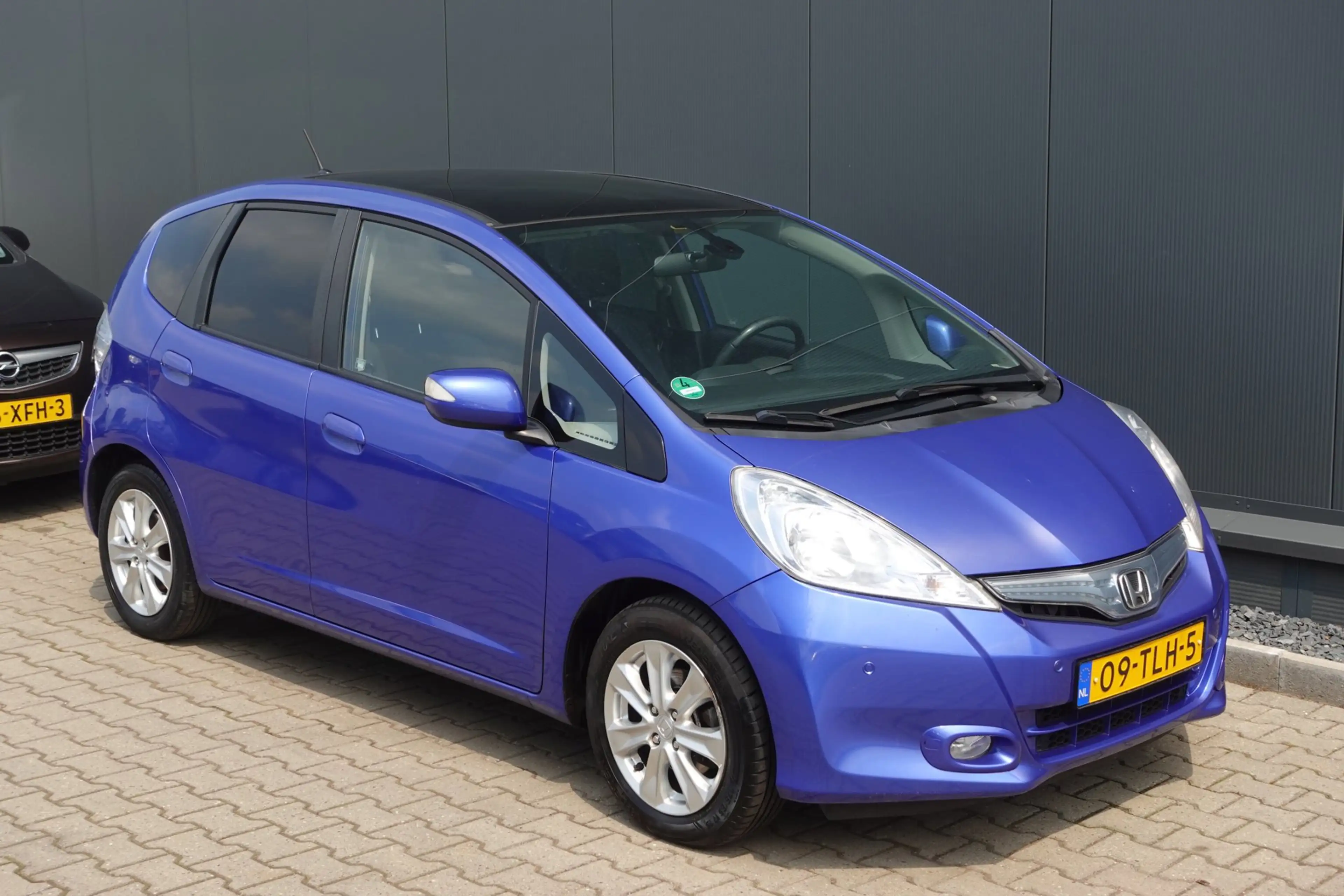 Honda Jazz 1.4 Hybrid Elegance — photo 4