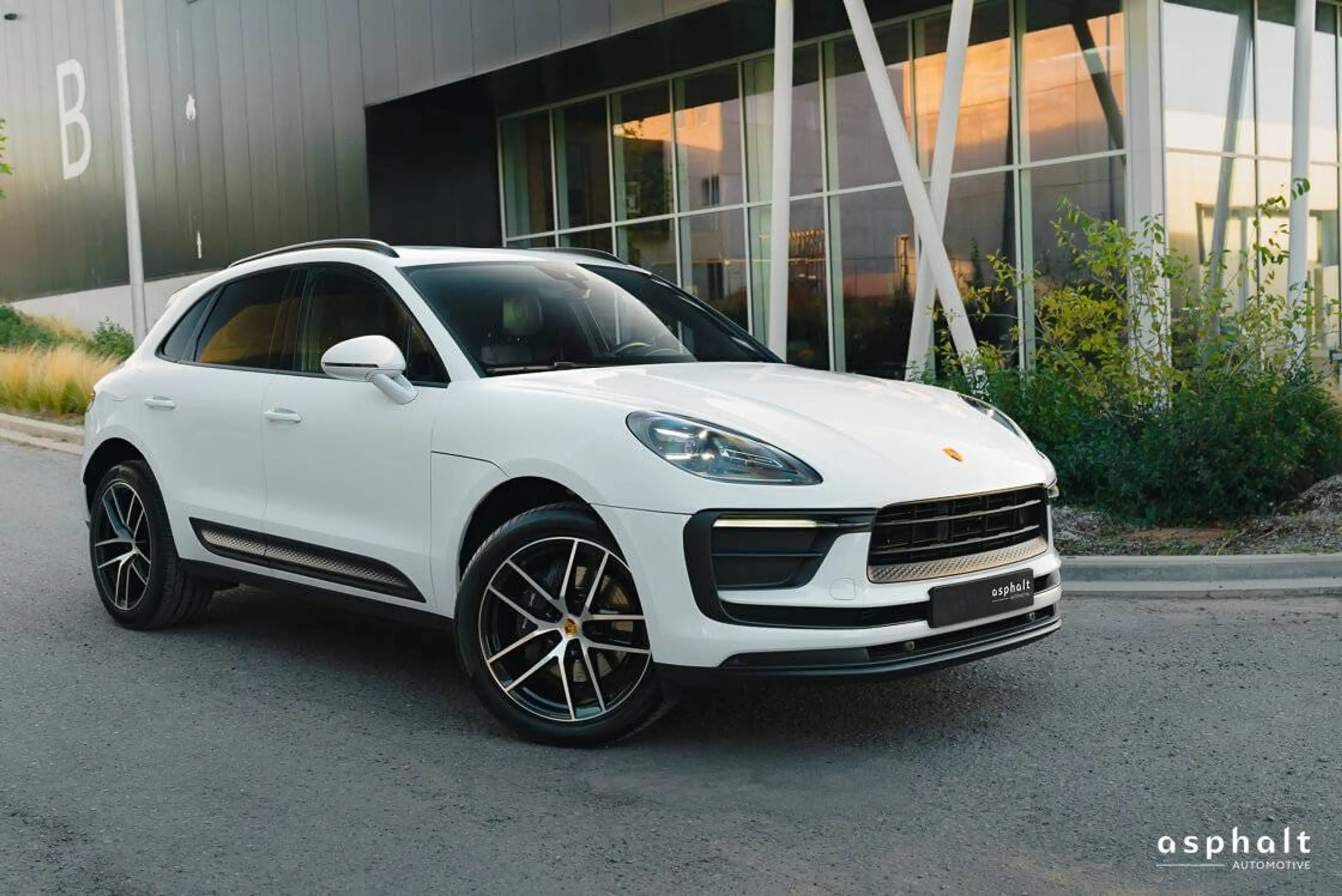 Porsche Macan MY2023 - Full Porsche History - 1st Belgian Owner