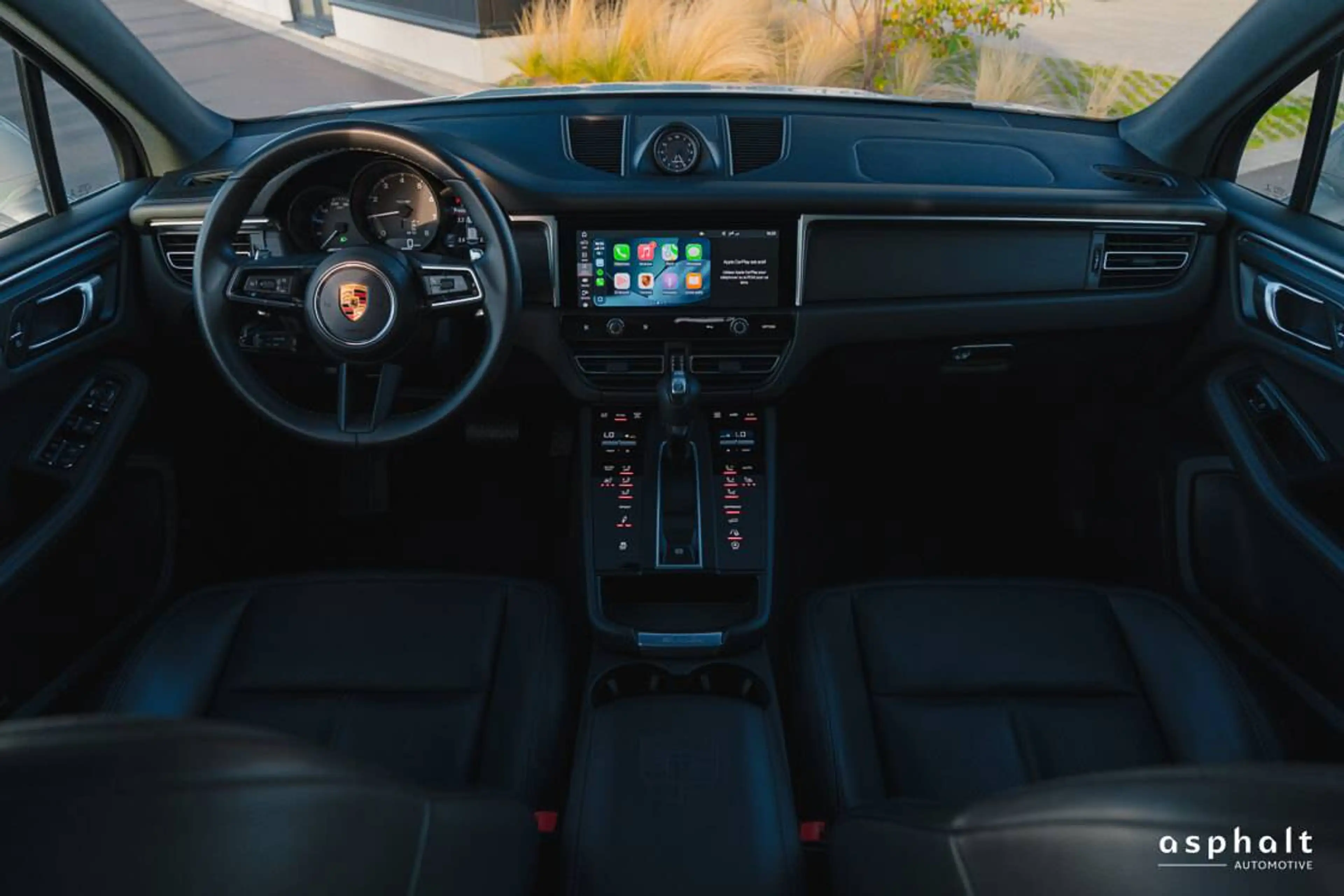Porsche Macan MY2023 - Full Porsche History - 1st Belgian Owner — photo 15