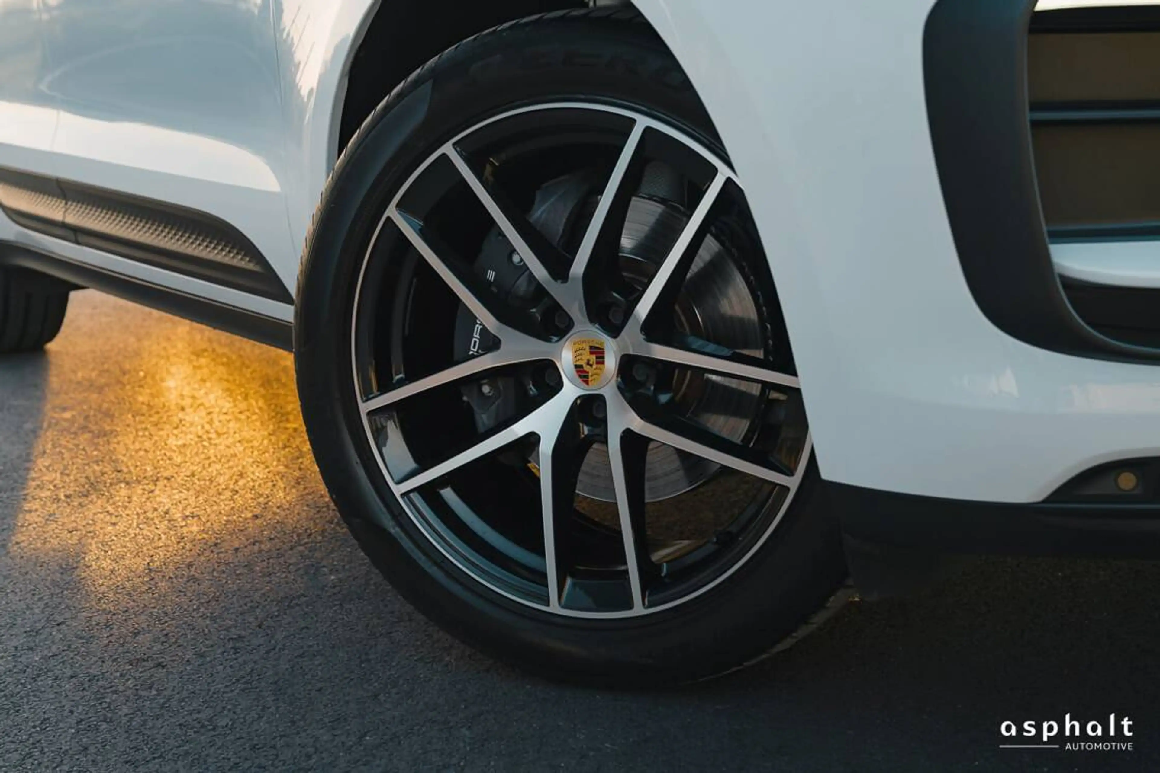Porsche Macan MY2023 - Full Porsche History - 1st Belgian Owner — photo 13