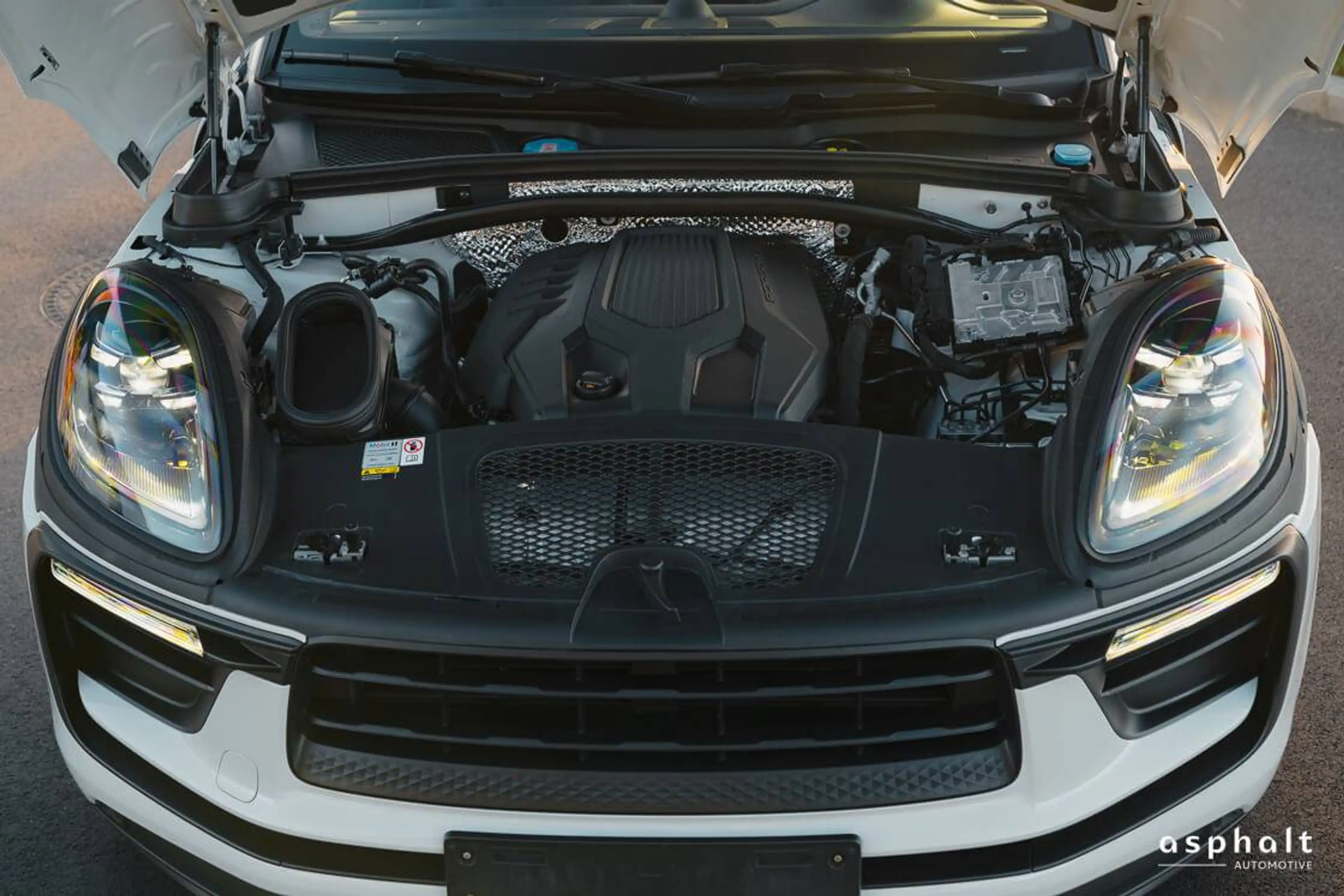 Porsche Macan MY2023 - Full Porsche History - 1st Belgian Owner — photo 12