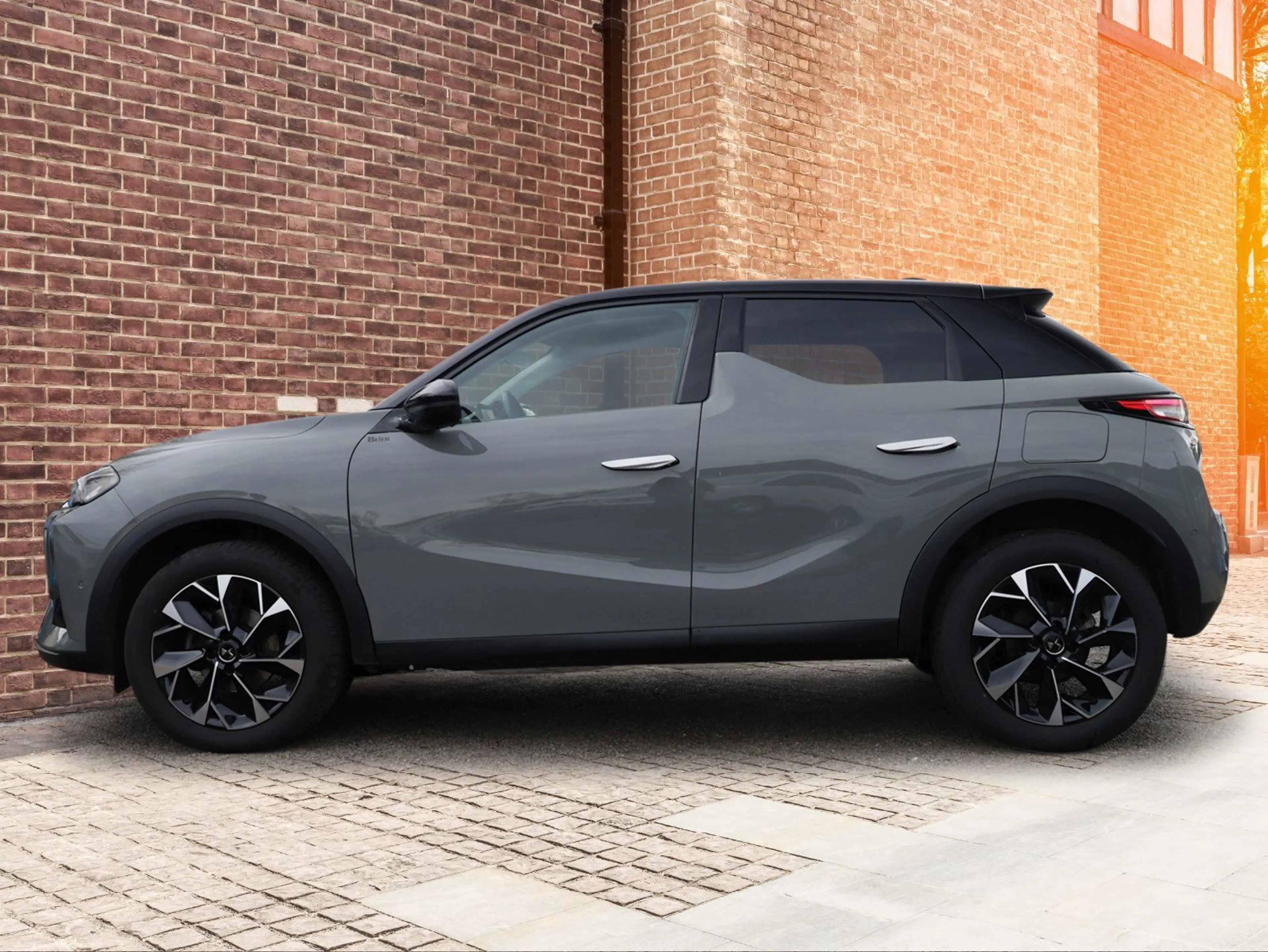 DS Automobiles DS 3 Crossback DS3 Crossback 1.2 PureTech 130 Rivoli Focal Sound- — photo 3