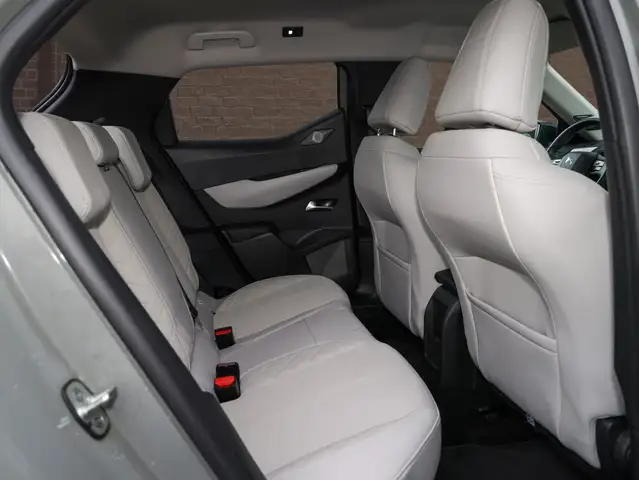 DS Automobiles DS 3 Crossback view 9