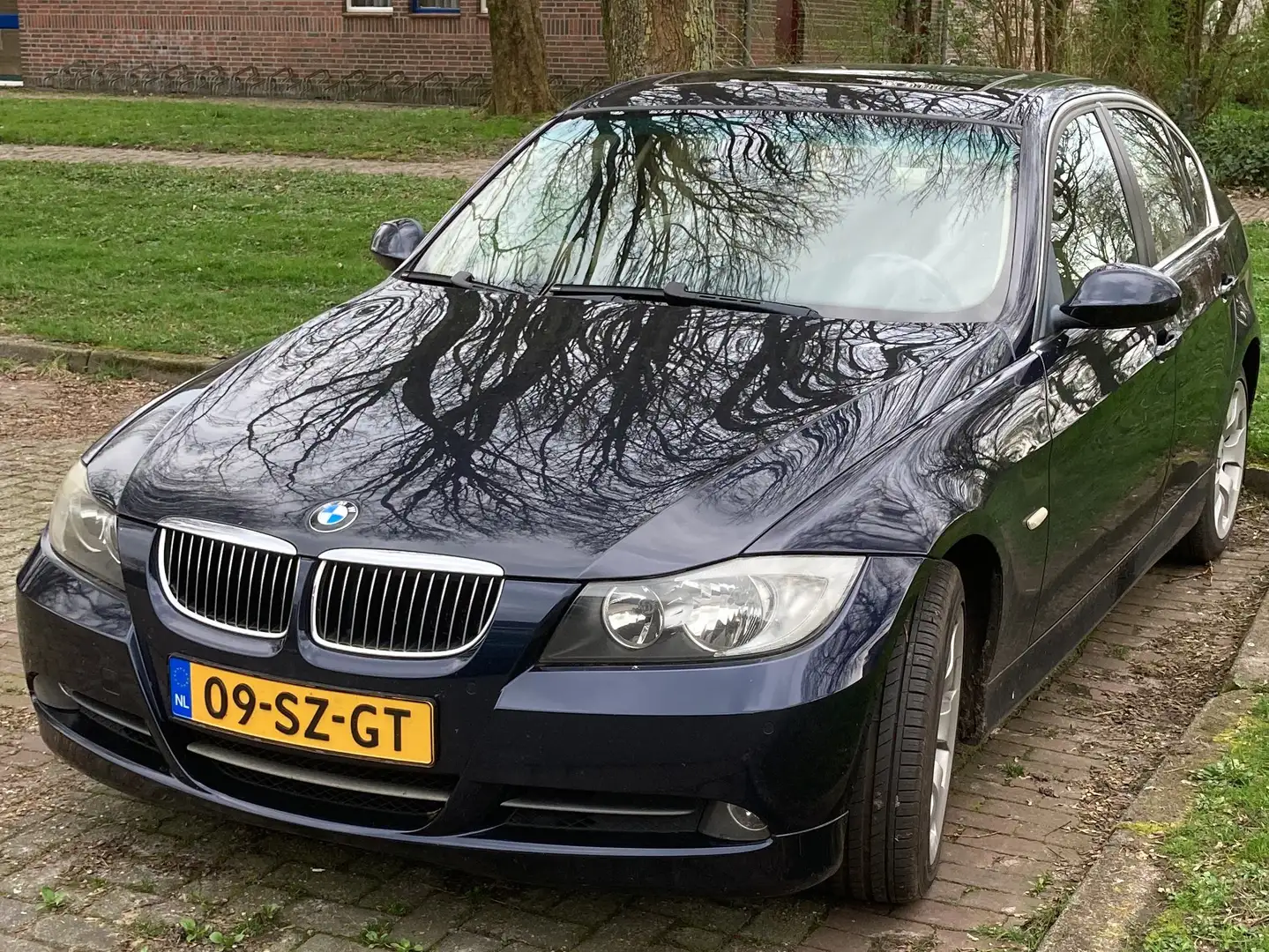 BMW 330 330d Executive Bleu - 1