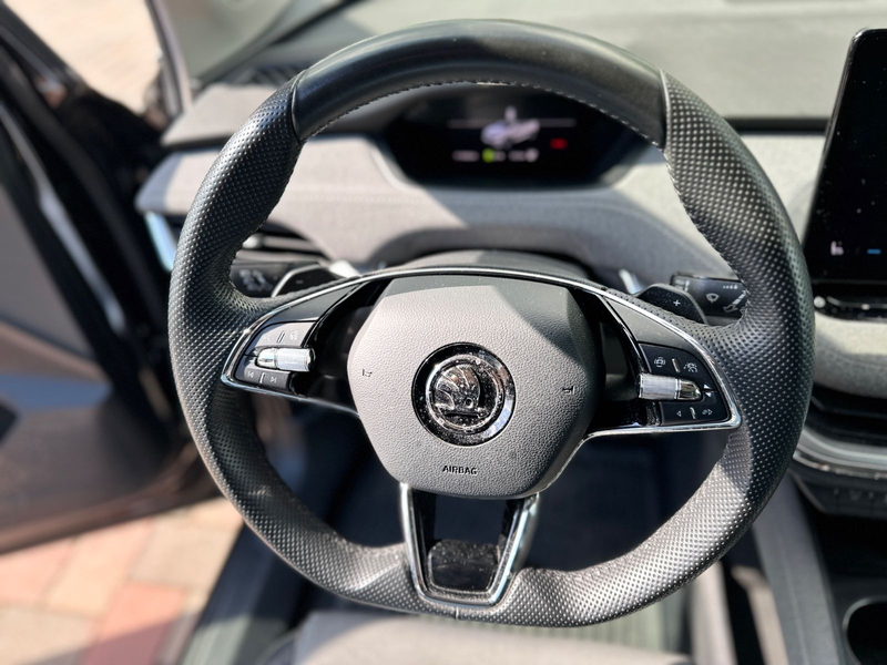Skoda Enyaq 80 Loft *MATRIX*R-CAM*SHZ* — photo 15