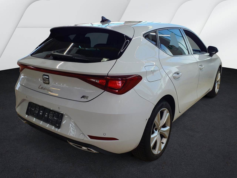 SEAT Leon FR 1.5 eTSI Sonderleasing Navi Matrix ACC — photo 3