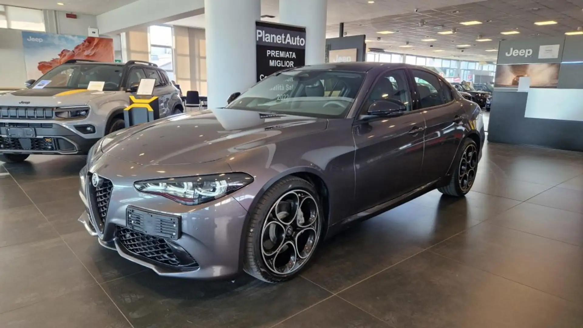 Alfa Romeo Giulia 2.2 Turbodiesel 160 CV AT8 Sprint + TETTO APRIBILE Grigio - 2