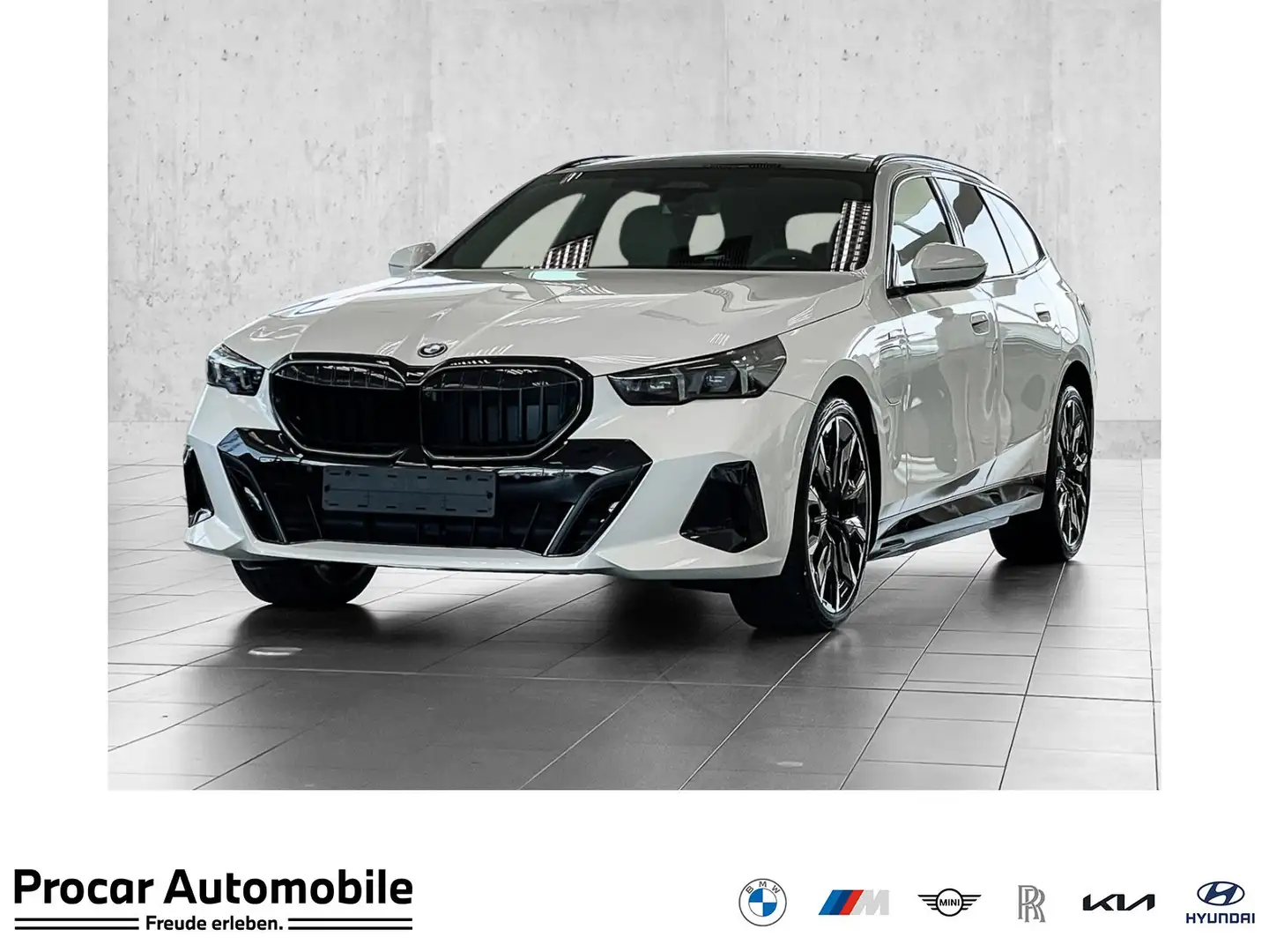 BMW 550 e xDrive SPORTPAKET+DA PROF+PA PROF+PANO+AHK+UVM. Bianco - 1