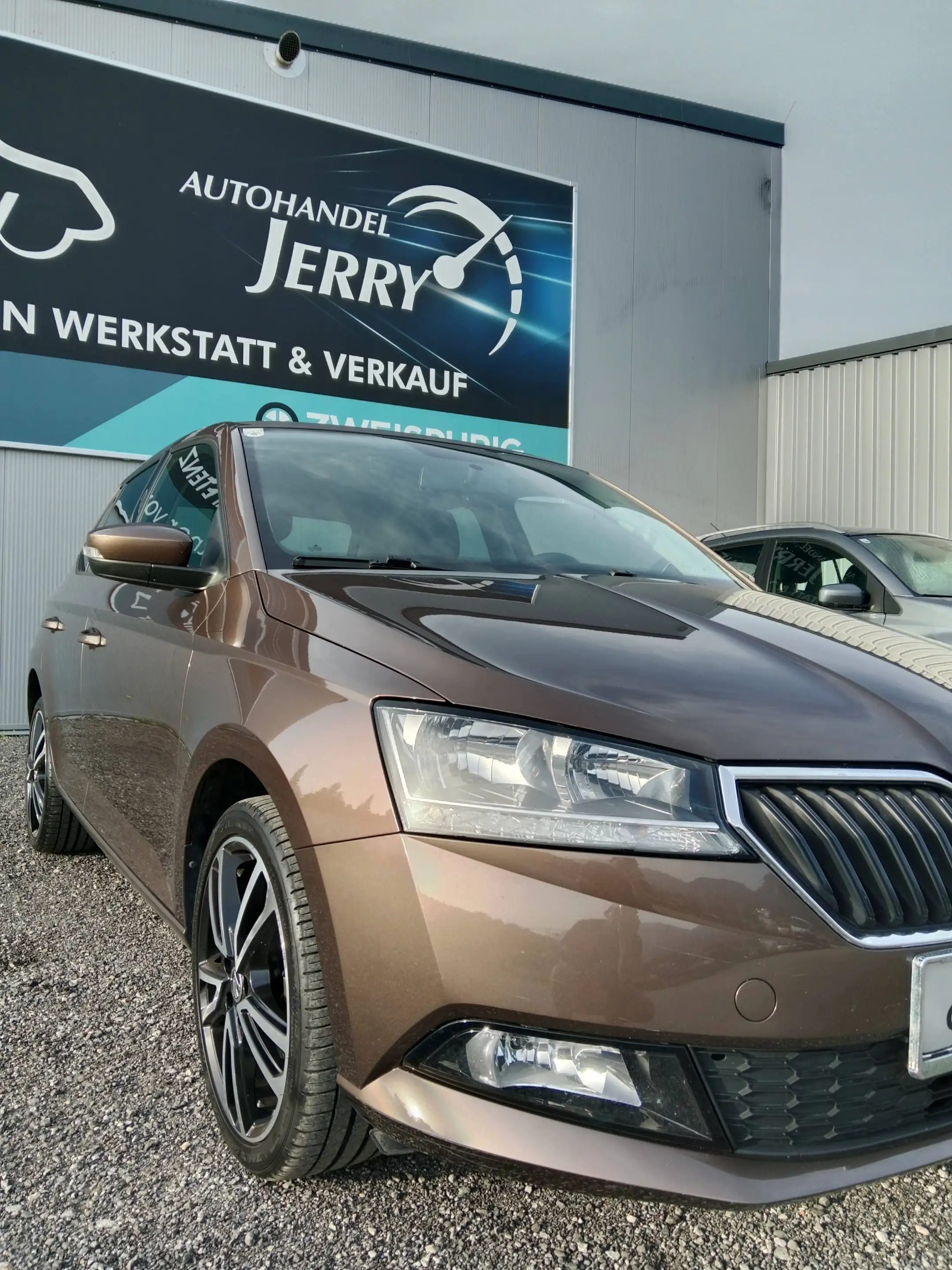 Skoda Fabia Active — photo 8