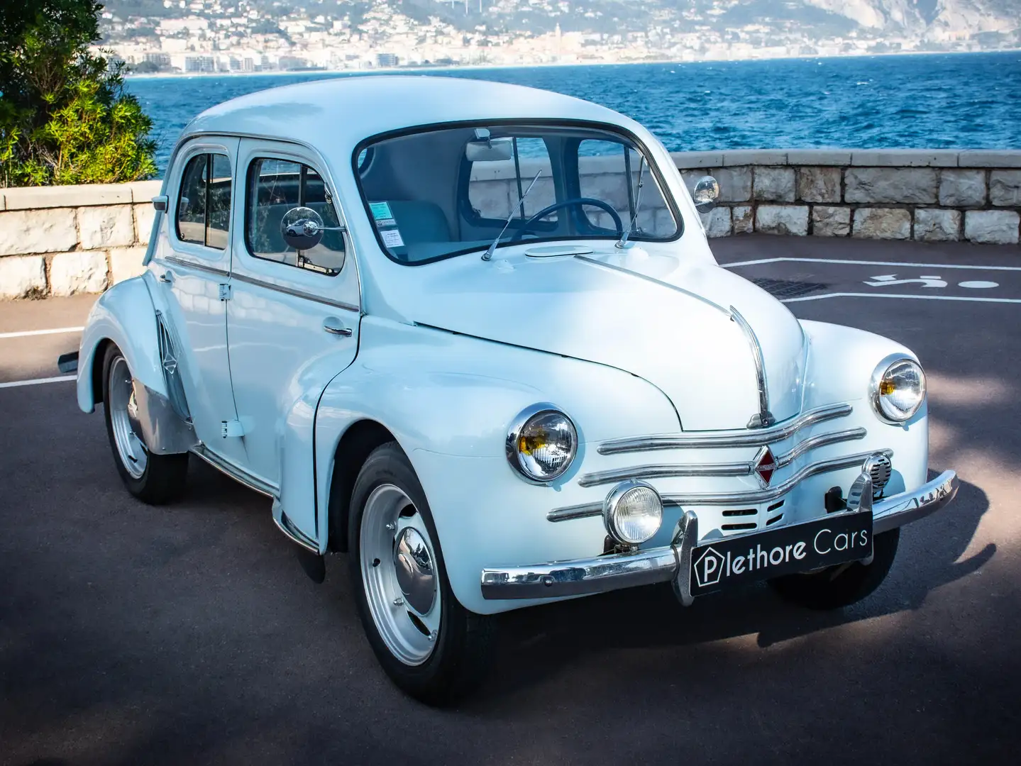 Renault 4CV Albastru - 1