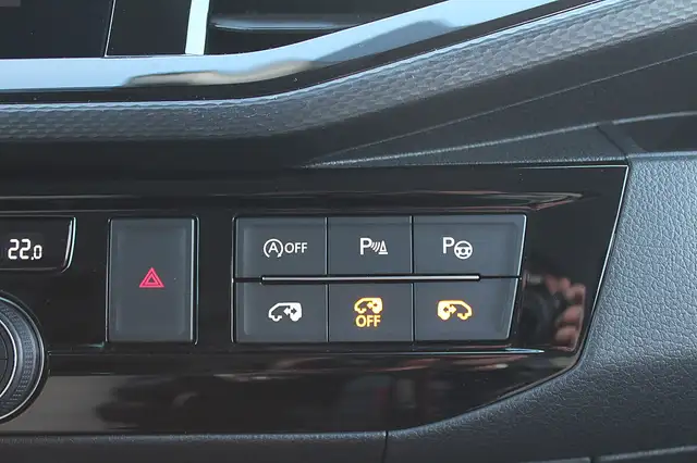 Volkswagen Sonstige Multivan Highline 2,0 TDI DSG Virtual Tacho AHK... Ansicht 20