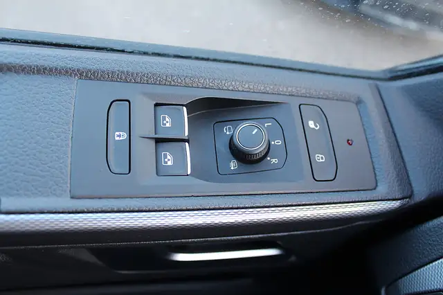 Volkswagen Sonstige Multivan Highline 2,0 TDI DSG Virtual Tacho AHK... Ansicht 21