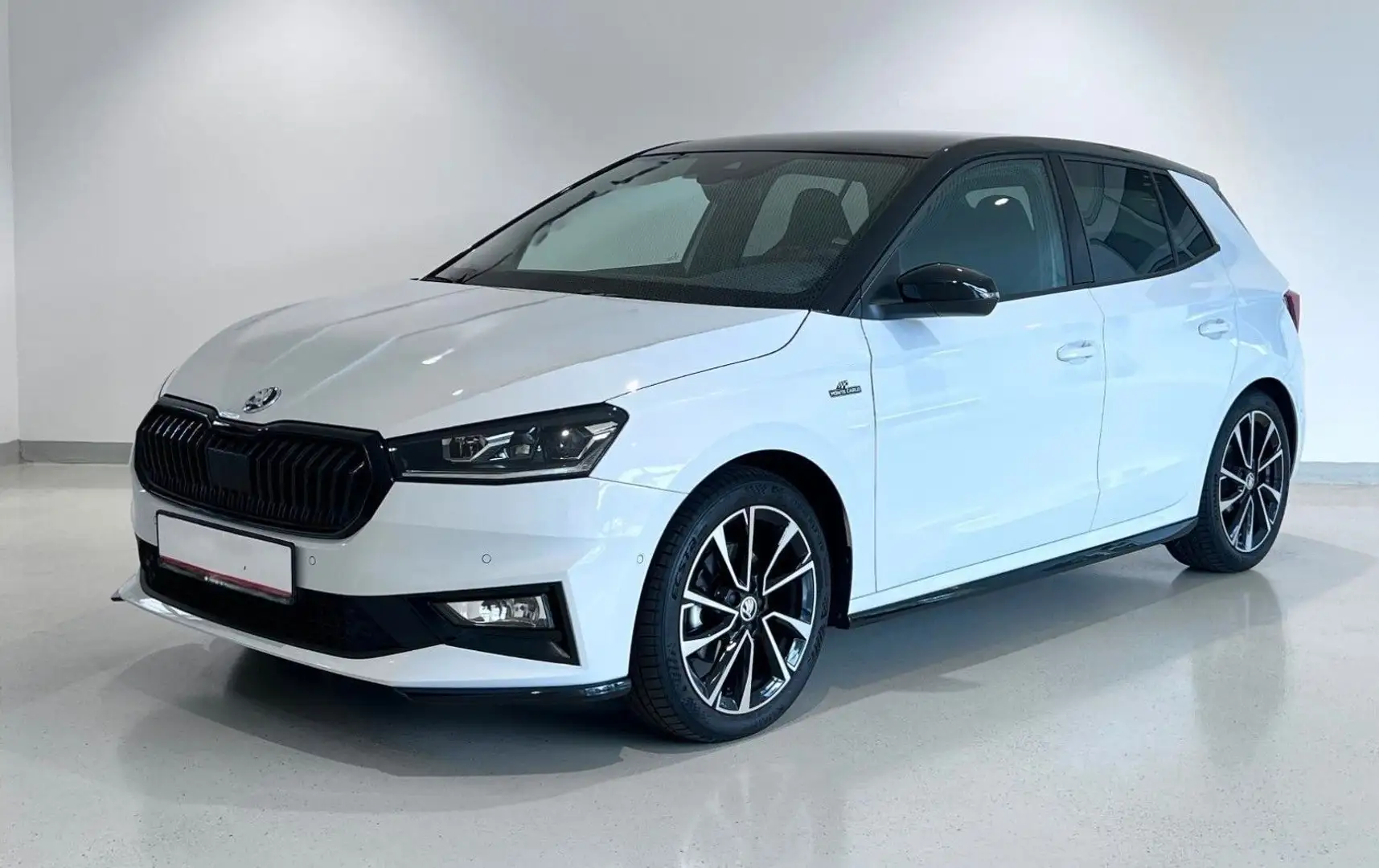 Skoda Fabia Monte Carlo DSG + 150 PS LED Weiß - 1