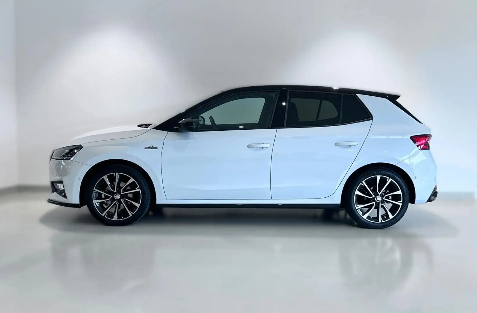 Skoda Fabia Monte Carlo DSG + 150 PS LED Weiß - 2