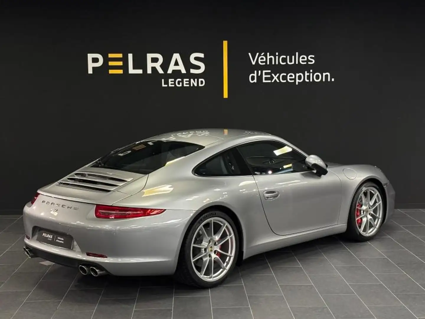 Porsche 911 Carrera S PDK Gris - 2