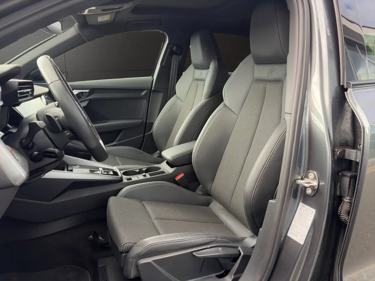 Audi A3 Sportback 35 TFSI S line Pano+Navi+LED, миниатюра 7
